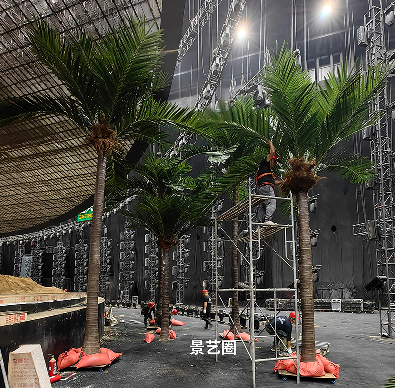 热带景观树大型玻璃钢仿真椰子树实拍案例第2张