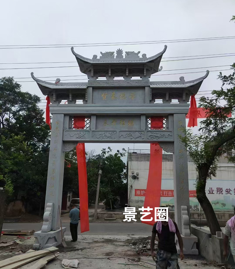 农村石雕石材牌坊厂家安装实拍案例第11张