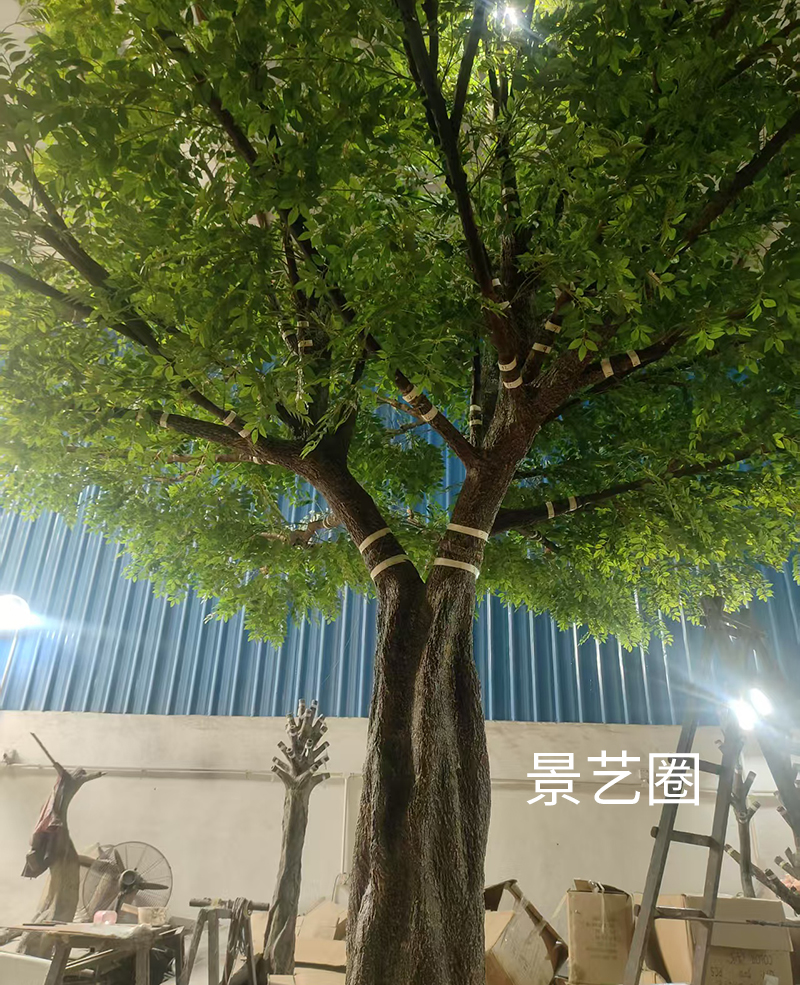 定制玻璃钢仿真槐树工厂实拍照片
